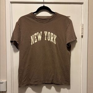 John Galt Brown Chloe Brown Women's New York T-Shirt - Size Medium